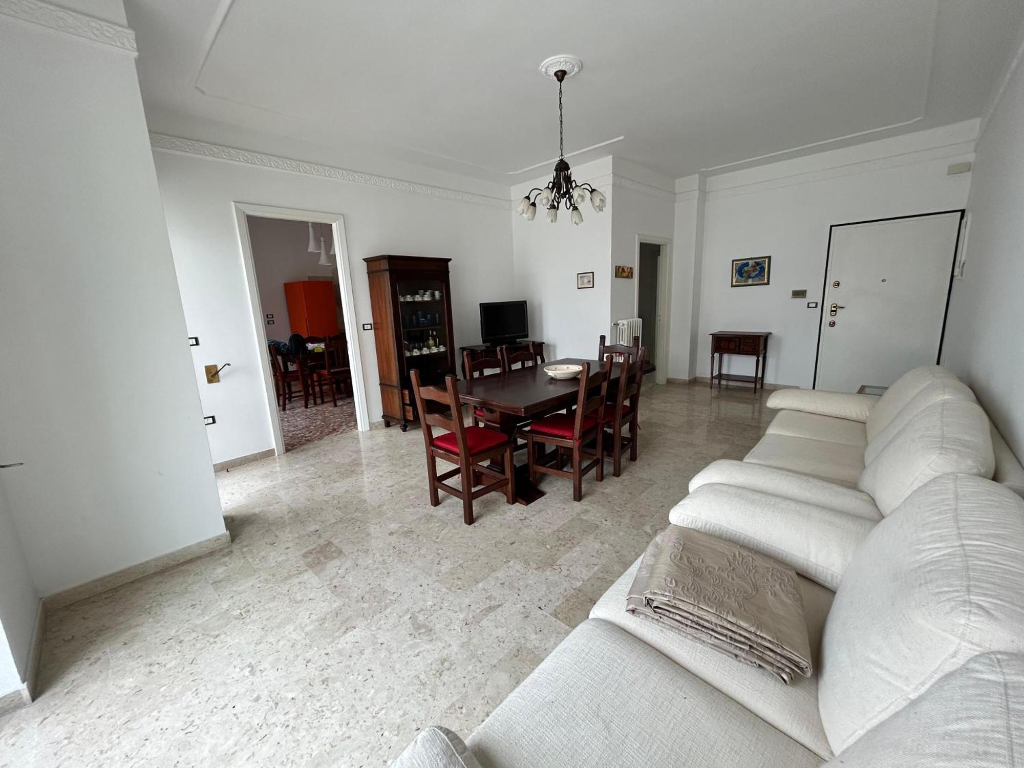 Apartment Miramare *
